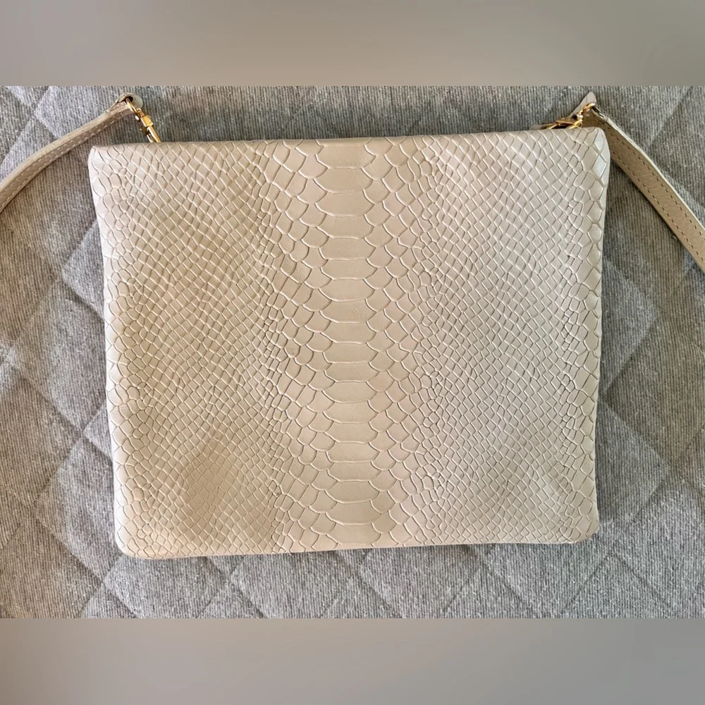 GIGI NEW YORK Skylar Military Python Embossed Cream Leather Crossbody Purse Bag - Picture 8 of 12